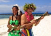 New Caledonia / Nouvelle Caldonie - Noumea - Amde islet: Kanaki entertainers serenade day (photo by R.Eime)